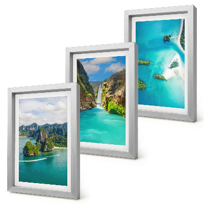 Conjunto de 3 quadros decorativos Paisagens tropicais com ilhas e águas turquesa.