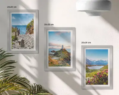 Conjunto de quadros com imagens vista da praia do farol com montanhas e flores