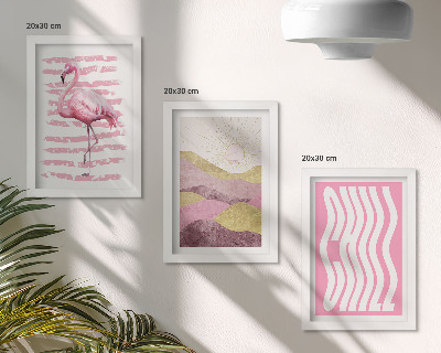 Tríptico com moldura Flamingos cor-de-rosa, paisagem montanhosa em tons pastel, letras relaxantes.