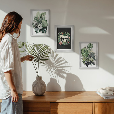Tríptico com moldura Plantas tropicais com a inscrição 