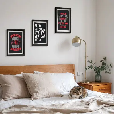 Conjunto de 3 quadros decorativos com frases de motivação para treinamento e autodesenvolvimento