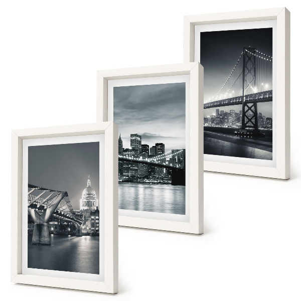 Conjunto de molduras com imagens Pontes e arquitetura urbana em tons de cinza.