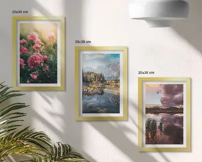Conjunto de quadros decorativos com imagens de flores no jardim, montanhas e superfície da água