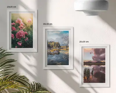 Conjunto de quadros decorativos com imagens de flores no jardim, montanhas e superfície da água