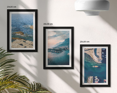 Conjunto de 3 quadros decorativos Vistas para o mar com falésias e portos de montanha