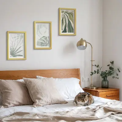 Conjunto de molduras com imagens com folhas de plantas em tons de verde e cinza