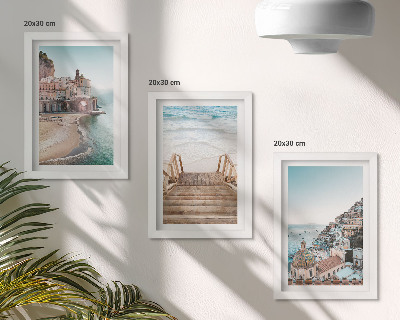 Conjunto de 3 quadros decorativos Vistas em tons pastel de verão com arquitetura litorânea e praia.