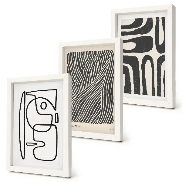 Tríptico com moldura padrões abstratos com linhas e texturas sobre fundo claro