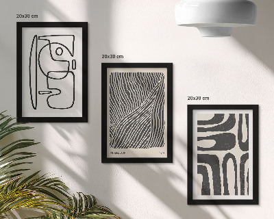 Tríptico com moldura Padrões abstratos com linhas e texturas sobre um fundo claro.