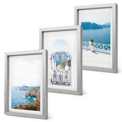 Conjunto de molduras com imagens Vista para o mar com arquitetura grega