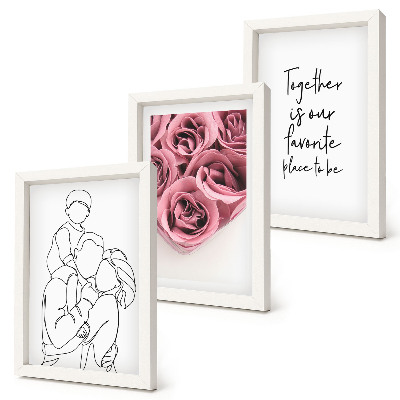 Tríptico com moldura desenho de família, buquês de rosas, inscrição para casa