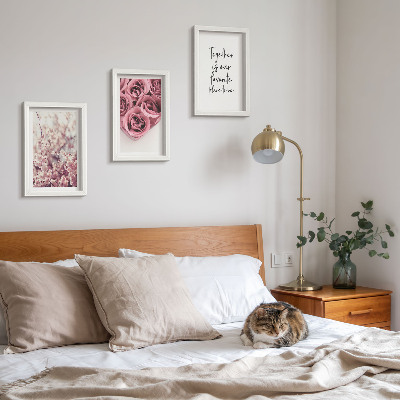 Conjunto de 3 quadros decorativos Flores e buquês de rosas com inscrição feita à mão