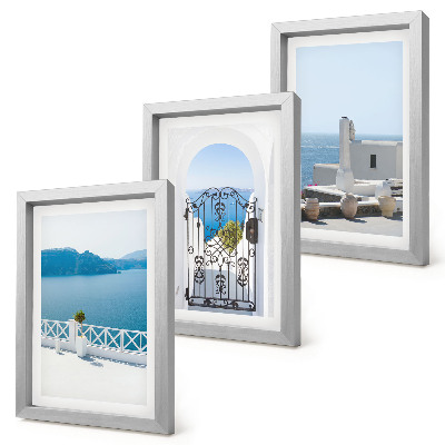 Conjunto de 3 quadros decorativos Vista para o mar com edifícios brancos na Grécia