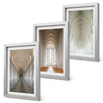 Conjunto de 3 quadros decorativos com temática de interiores de edifícios históricos e catedrais
