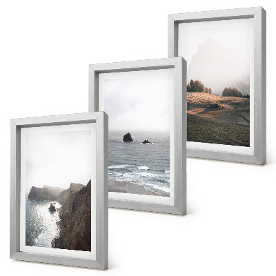 Conjunto de molduras com imagens Paisagens de montanha e mar com nuvens e florestas.