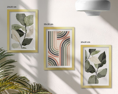 Conjunto de 3 quadros decorativos Motivos vegetais com padrões geométricos em tons de verde.