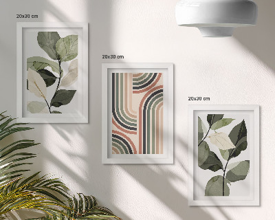 Conjunto de 3 quadros decorativos Motivos vegetais com padrões geométricos em tons de verde.