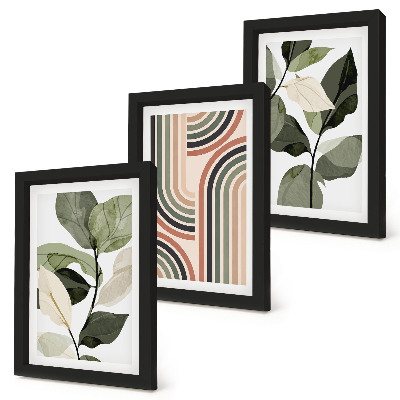 Conjunto de 3 quadros decorativos Motivos vegetais com padrões geométricos em tons de verde.