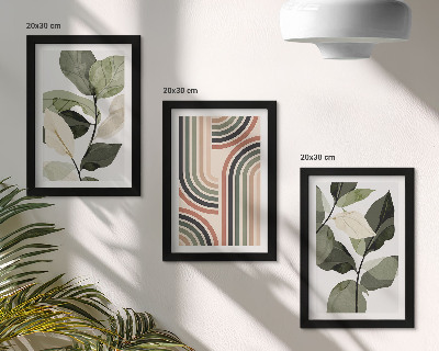 Conjunto de 3 quadros decorativos Motivos vegetais com padrões geométricos em tons de verde.