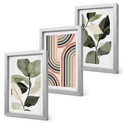 Conjunto de 3 quadros decorativos Motivos vegetais com padrões geométricos em tons de verde.