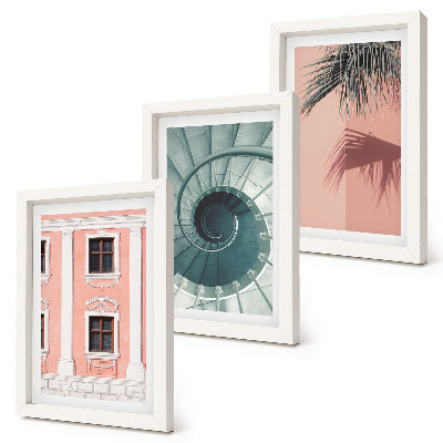 Conjunto de 3 quadros decorativos Arquitetura em tons pastel e padrões em espiral.