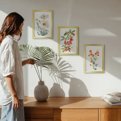 Conjunto de molduras com imagens com composições florais em estilo pintura vintage