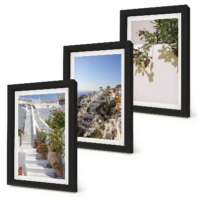 Conjunto de molduras com imagens Escadaria branca em Santorini com vista para a cidade.