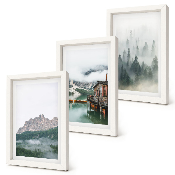 Conjunto de 3 quadros decorativos Montanhas, lago, chalé e neblina na floresta.
