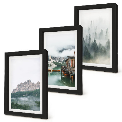 Conjunto de 3 quadros decorativos Montanhas, lago, chalé e neblina na floresta.