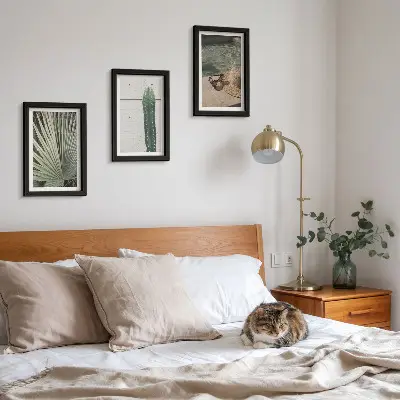 Conjunto de molduras com imagens de plantas tropicais e acessórios para férias à beira-mar