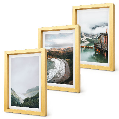 Conjunto de 3 quadros decorativos Vista para a montanha e para a praia com nuvens e água.