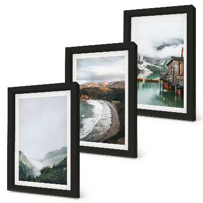 Conjunto de 3 quadros decorativos Vista para a montanha e para a praia com nuvens e água.