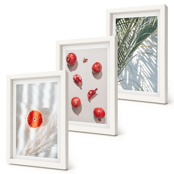 Conjunto de 3 quadros decorativos Frutas tropicais de férias e folhas de palmeira