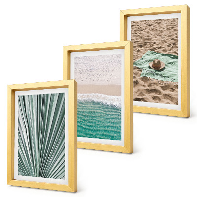 Tríptico com moldura Vistas de férias de verão na praia à beira-mar.