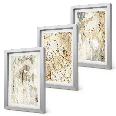 Tríptico com moldura Padrões abstratos em tons de bege e cinza.