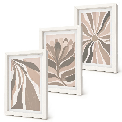 Tríptico com moldura Padrões abstratos de plantas em tons de bege e marrom.
