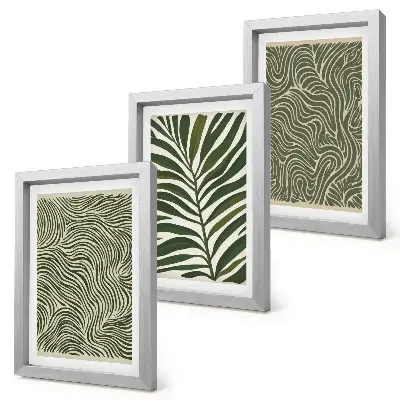 Conjunto de 3 quadros decorativos com padrões abstratos de folhas e formas onduladas