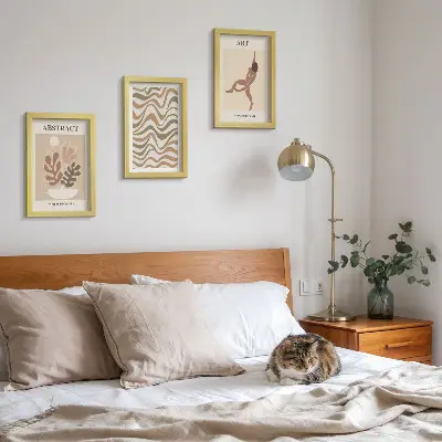 Conjunto de quadros decorativos com estampas de formas e padrões abstratos estilo Matisse