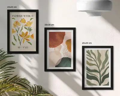 Conjunto de 3 quadros decorativos com motivos florais, formas abstratas e folhas
