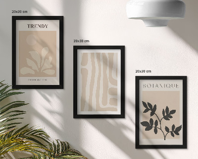Conjunto de molduras com imagens Estampas elegantes de plantas em tons de bege e preto.