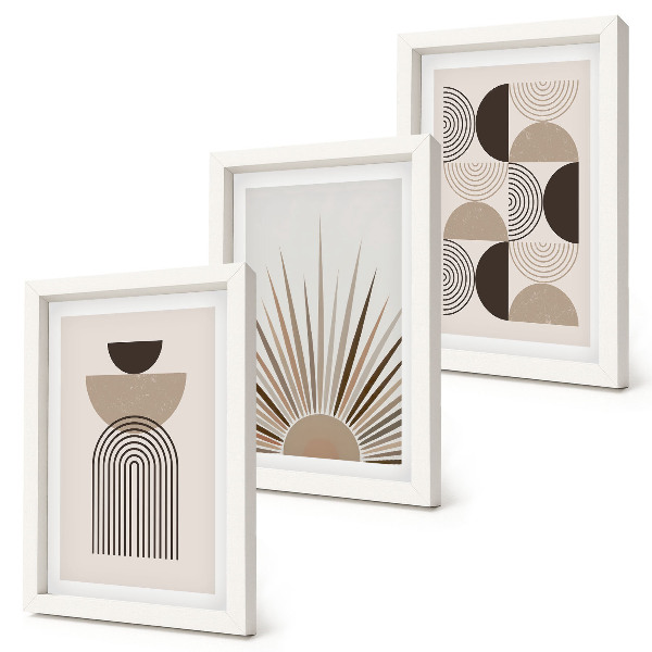 Tríptico com moldura Formas abstratas em tons de bege e marrom.