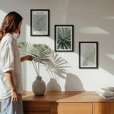 Conjunto de molduras com imagens Padrões de plantas em tons de verde e bege