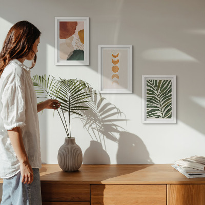 Tríptico com moldura Formas abstratas em cores quentes e folhas