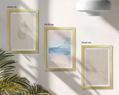 Tríptico com moldura com folhas e ondas em tons de bege e azul