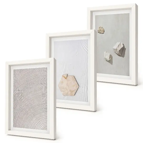 Conjunto de 3 quadros decorativos com texturas leves na areia em estilo boho delicado