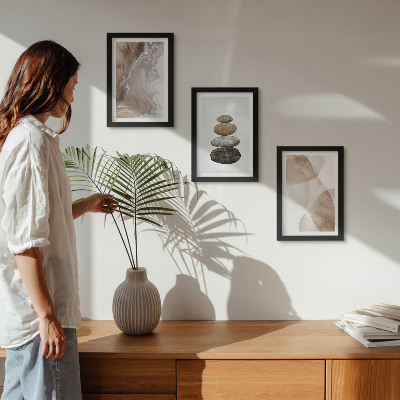 Tríptico com moldura Formas abstratas pintadas em tons pastel