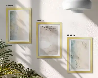 Conjunto de 3 quadros decorativos com estampas de cartões delicados em aquarela