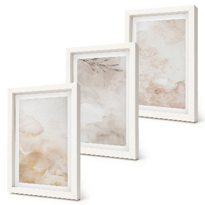 Conjunto de molduras com imagens Manchas e folhas em aquarela em tons pastel.