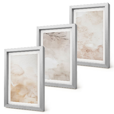 Conjunto de molduras com imagens Manchas e folhas em aquarela em tons pastel.