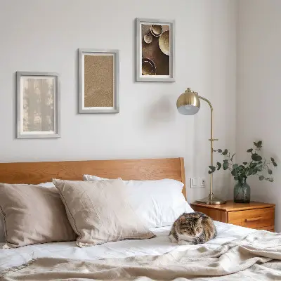 Conjunto de 3 quadros decorativos com estruturas e texturas em estilo minimalista